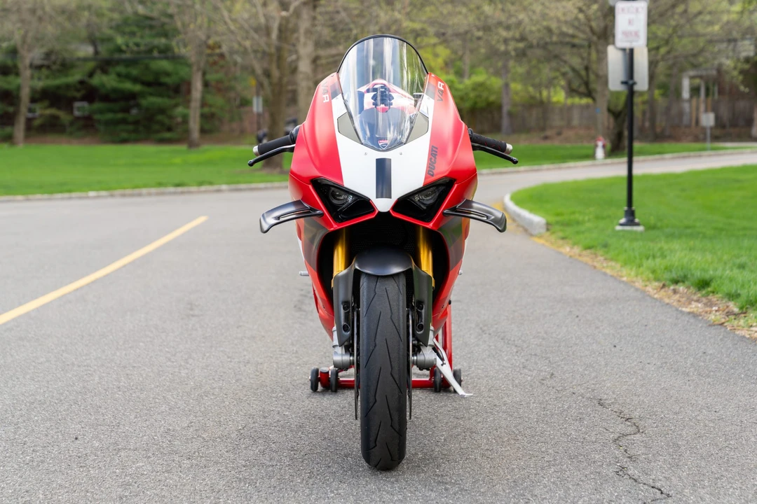 2024 Ducati V4 - Image 11 of 31