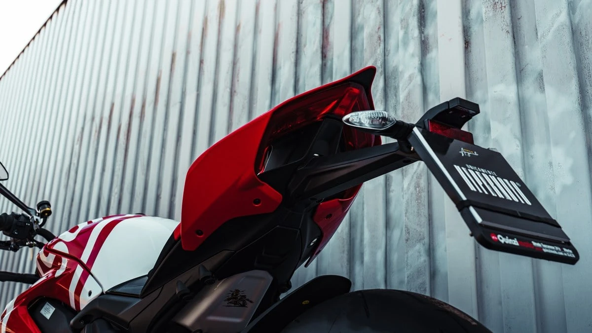 2024 Ducati Streetfighter - Image 31 of 31
