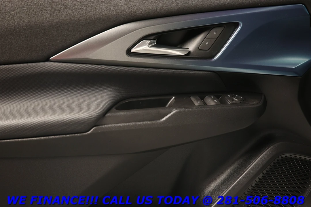 2024 Chevrolet Equinox - Image 9 of 21