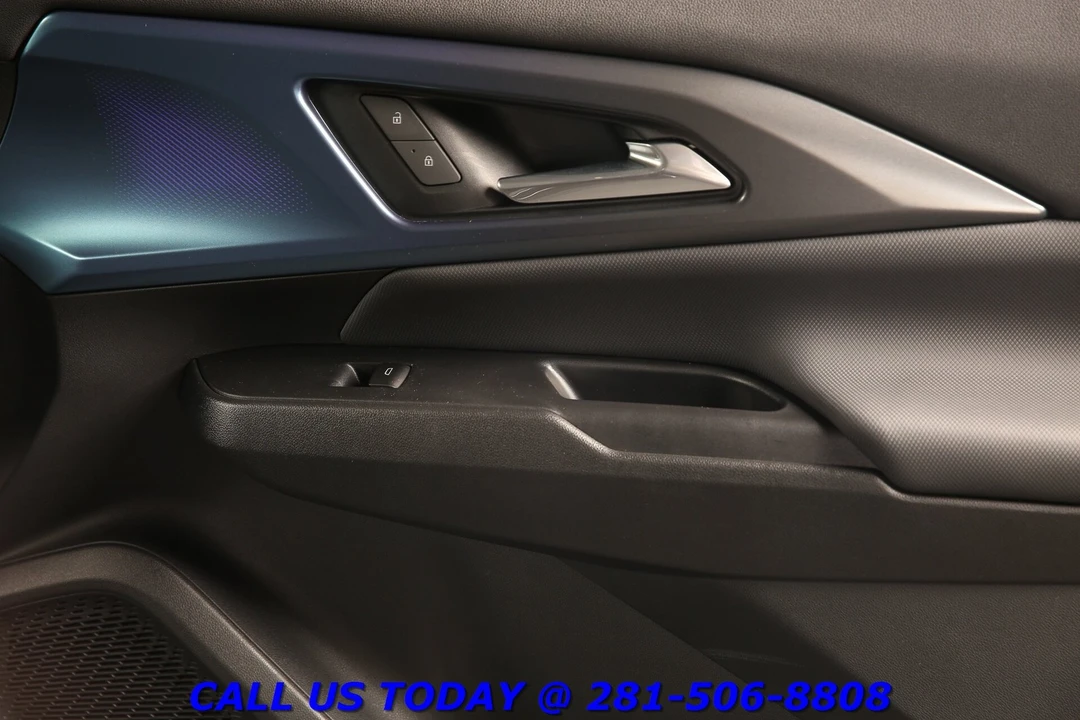 2024 Chevrolet Equinox - Image 18 of 24