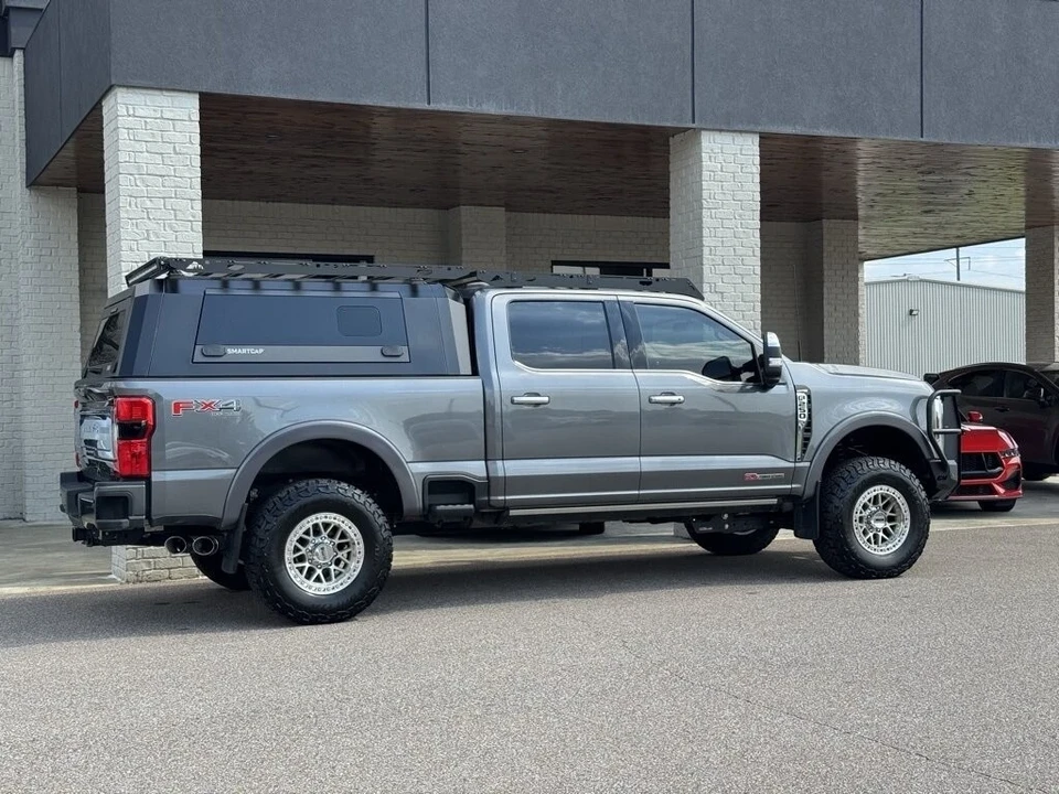 2024 Ford Super Duty 5th Gen - Image 15 of 21