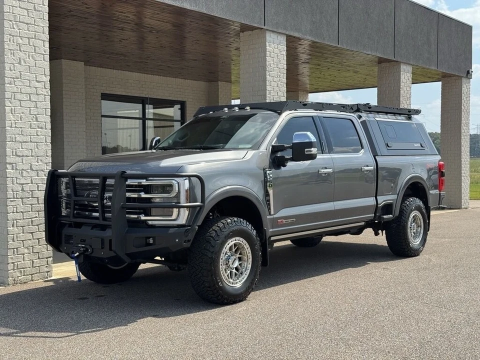 2024 Ford Super Duty 5th Gen - Image 3 of 21
