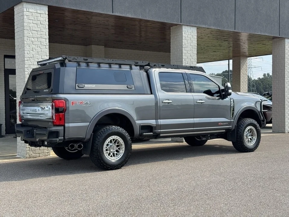 2024 Ford Super Duty 5th Gen - Image 14 of 21