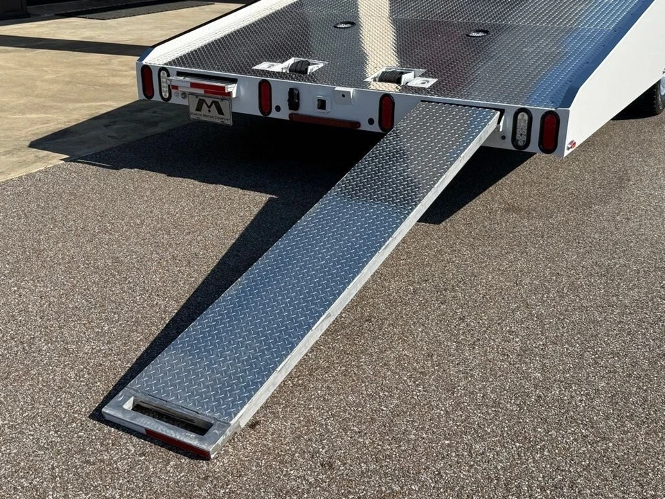 2024 Ford Super Duty 5th Gen - Image 11 of 24