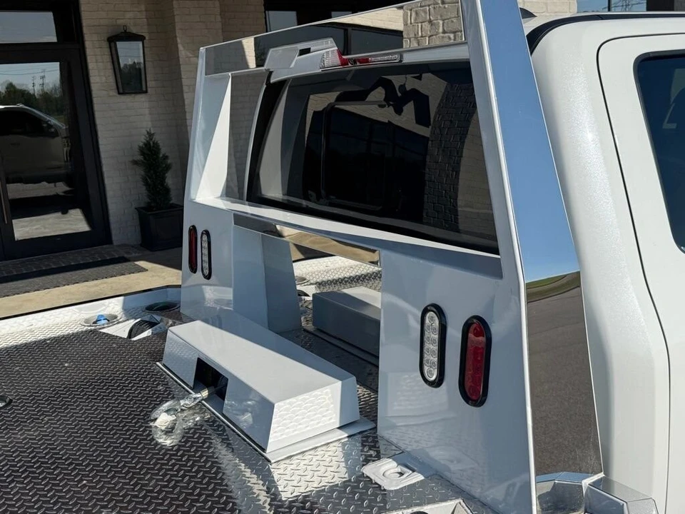 2024 Ford Super Duty 5th Gen - Image 19 of 24