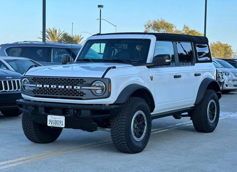 2024 Ford Bronco 6th Gen - Image 3 of 13