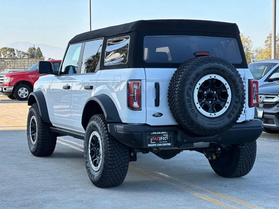 2024 Ford Bronco 6th Gen - Image 4 of 13