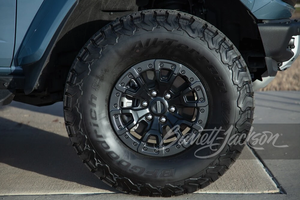2024 Ford Bronco Raptor 6th Gen - Image 14 of 31