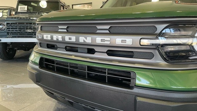 2024 Ford Bronco Sport - Image 11 of 31