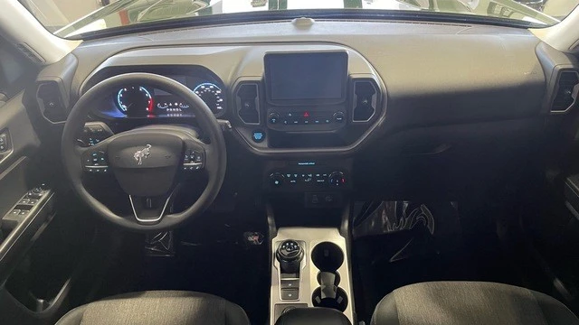 2024 Ford Bronco Sport - Image 30 of 31