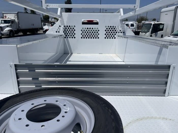 2024 Ford Super Duty 5th Gen - Image 18 of 31
