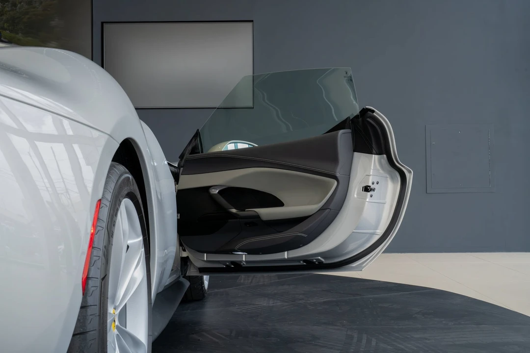 2024 Ferrari 296 GTB - Image 27 of 31