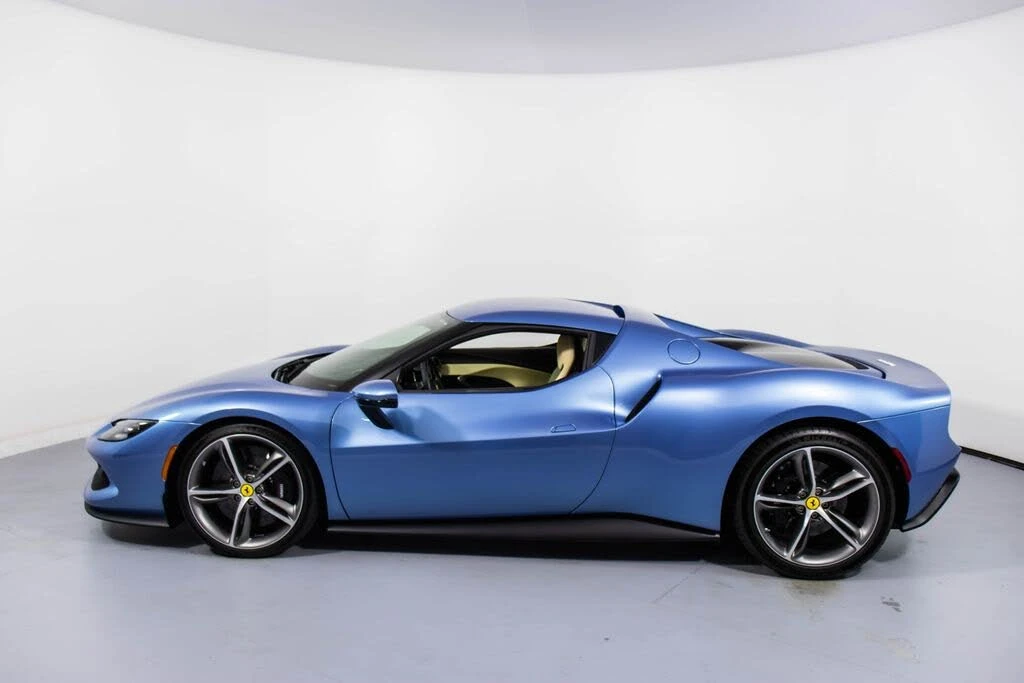 2024 Ferrari 296 GTB - Image 9 of 31
