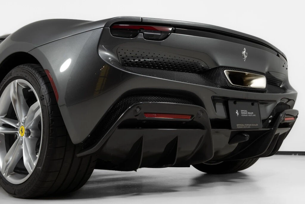 2024 Ferrari - Image 17 of 31