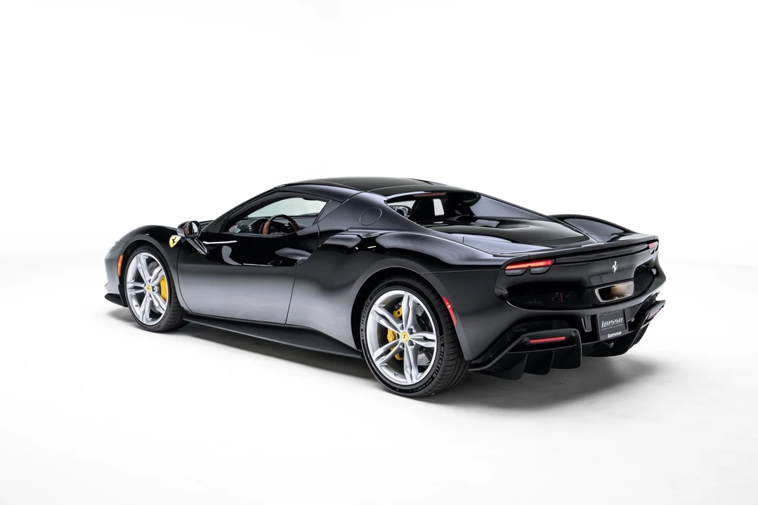 2024 Ferrari 296 GTB - Image 28 of 31