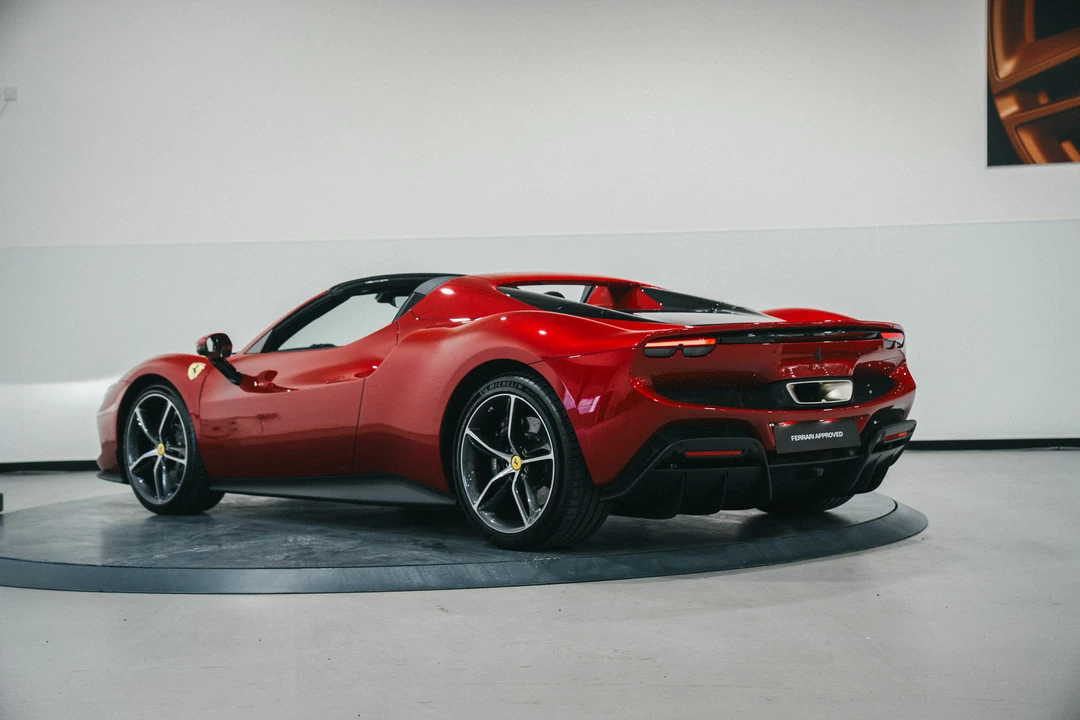 2024 Ferrari 296 GTS - Image 15 of 31