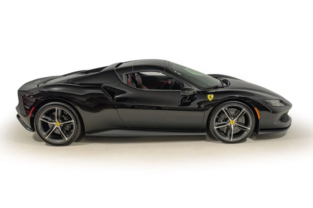 2024 Ferrari 296 GTS - Image 17 of 31