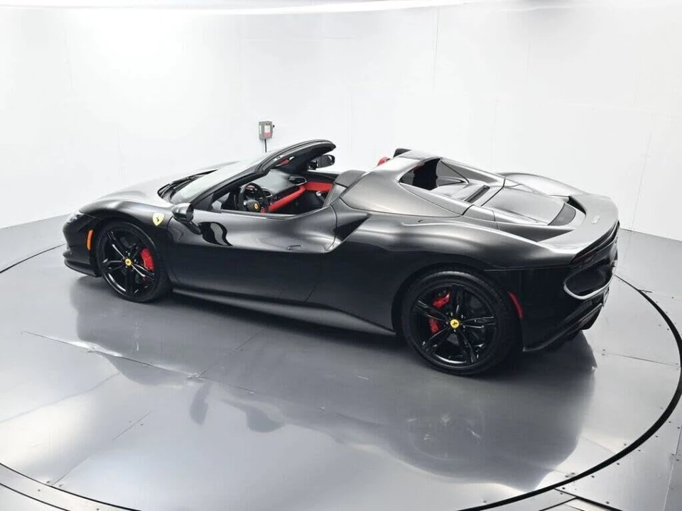 2024 Ferrari 296 GTS - Image 29 of 31