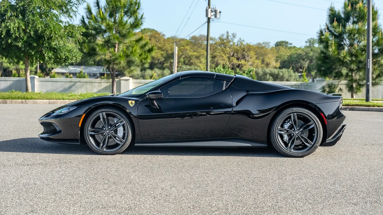 2024 Ferrari 296 GTS - Image 15 of 31