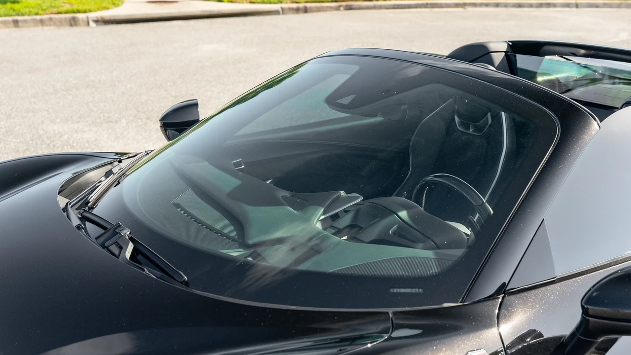 2024 Ferrari 296 GTS - Image 27 of 31