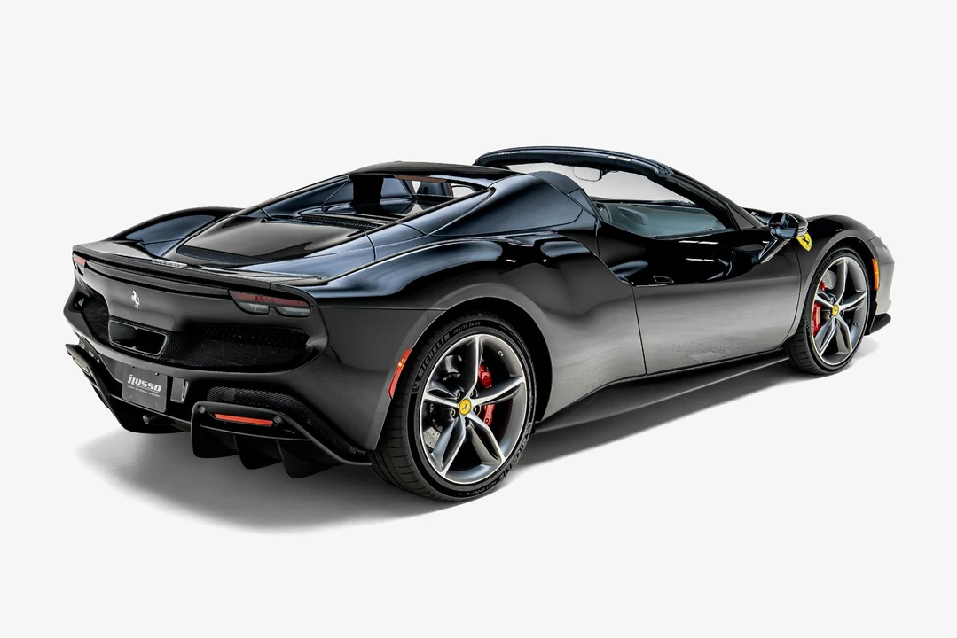2024 Ferrari 296 GTS - Image 17 of 31