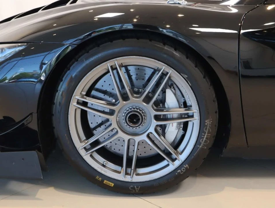 2024 Ferrari 296 GTB - Image 17 of 20