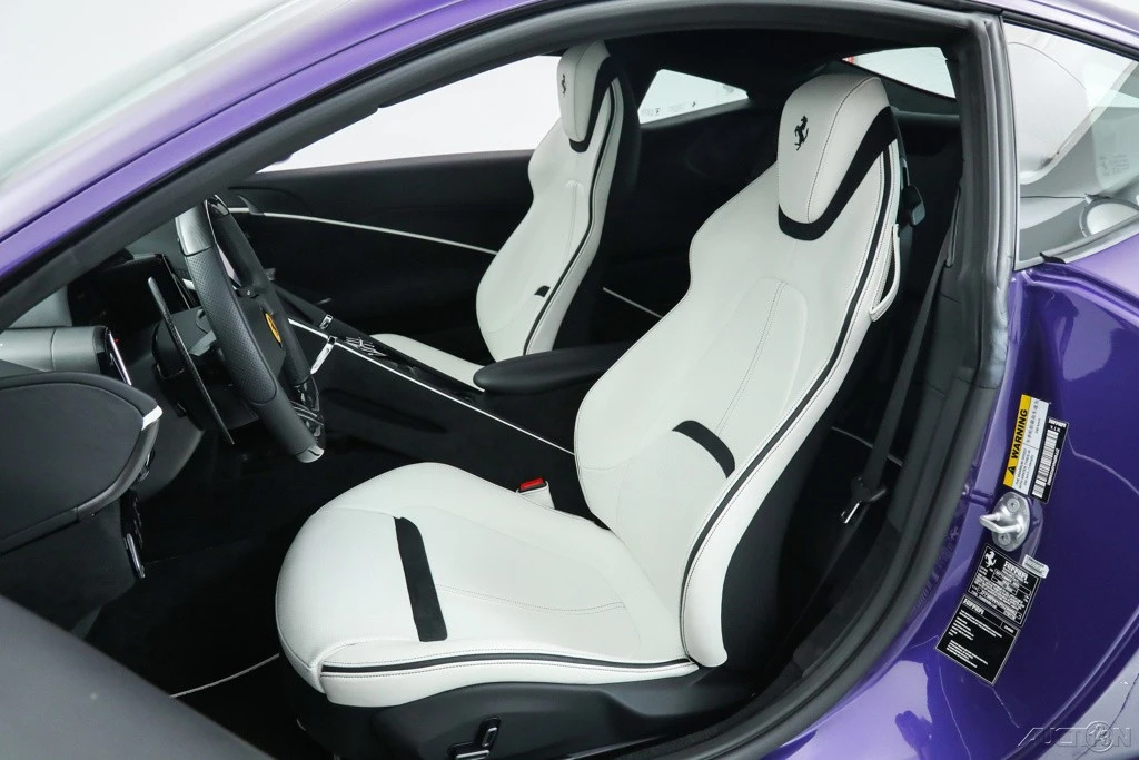 2024 Ferrari 12Cilindri - Image 5 of 21