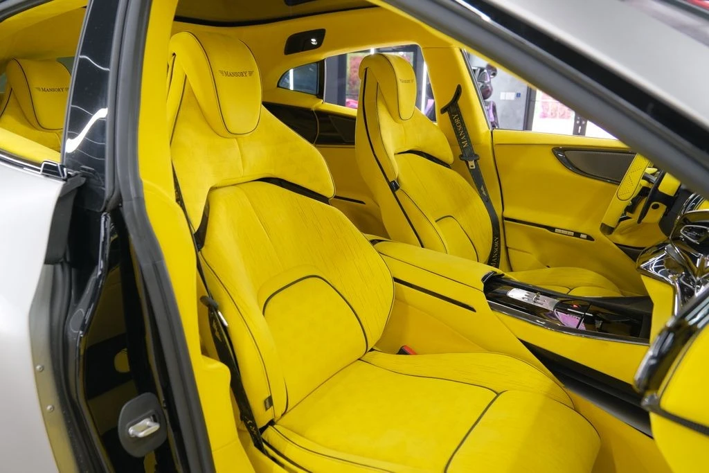 2024 Ferrari Purosangue - Image 29 of 31