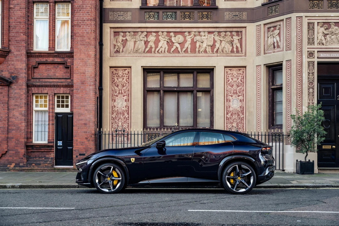 2024 Ferrari Purosangue - Image 10 of 31