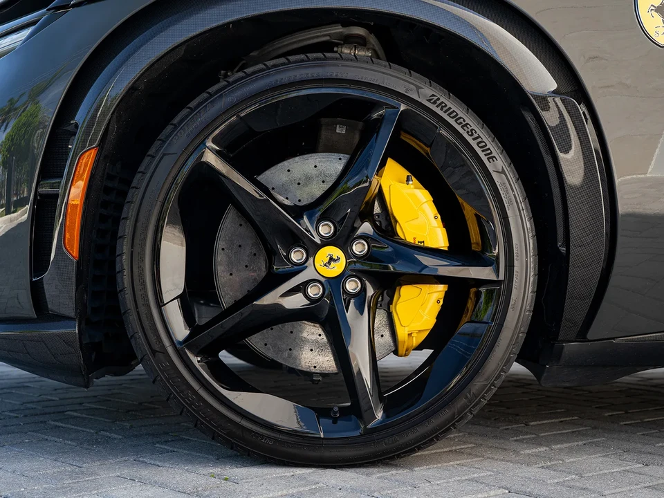 2024 Ferrari Purosangue - Image 13 of 31