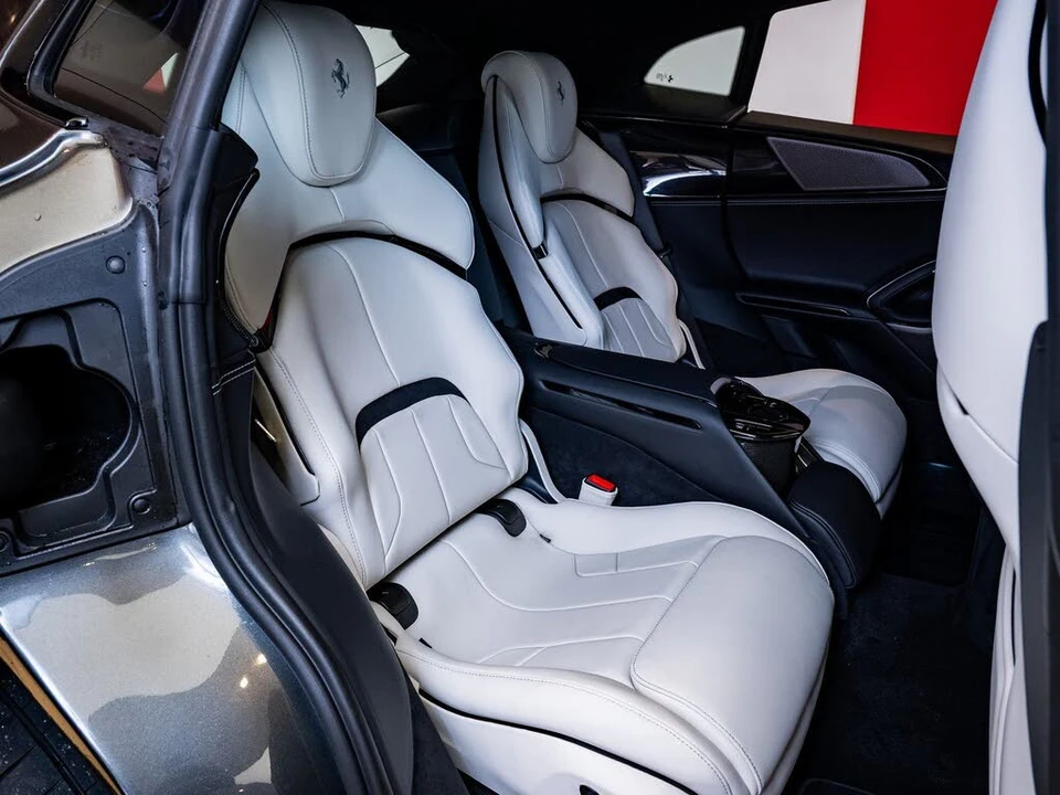 2024 Ferrari Purosangue - Image 29 of 31
