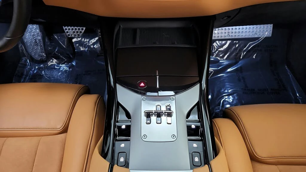2024 Ferrari Purosangue - Image 23 of 31