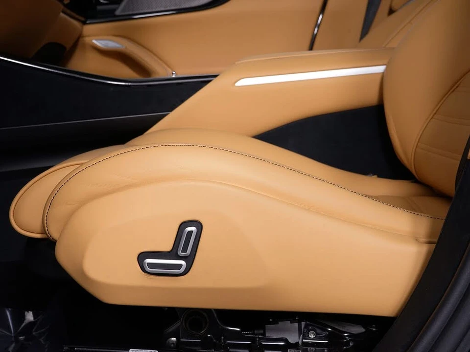 2024 Ferrari Purosangue - Image 24 of 31