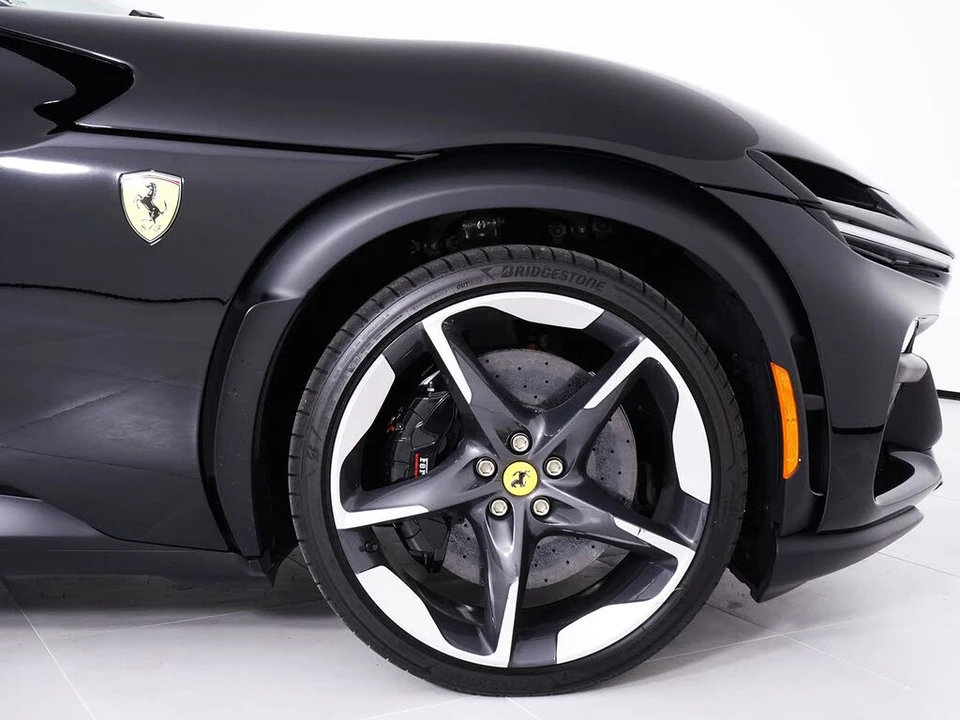 2024 Ferrari Purosangue - Image 16 of 31