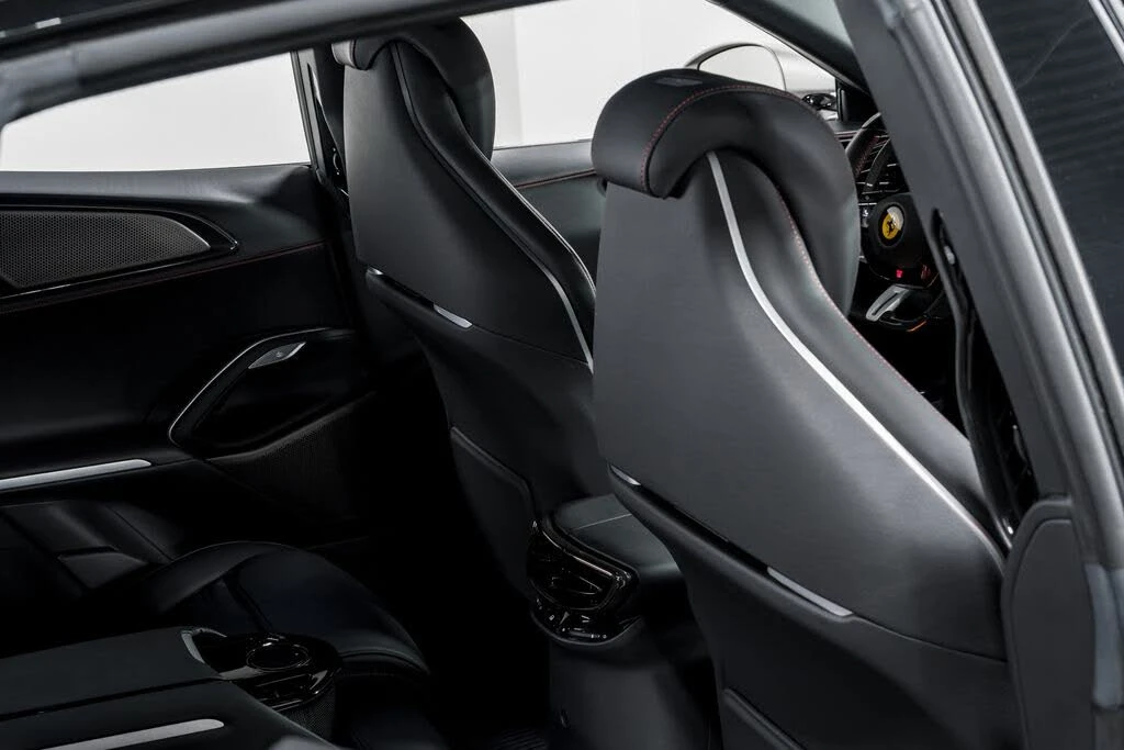 2024 Ferrari Purosangue - Image 30 of 31