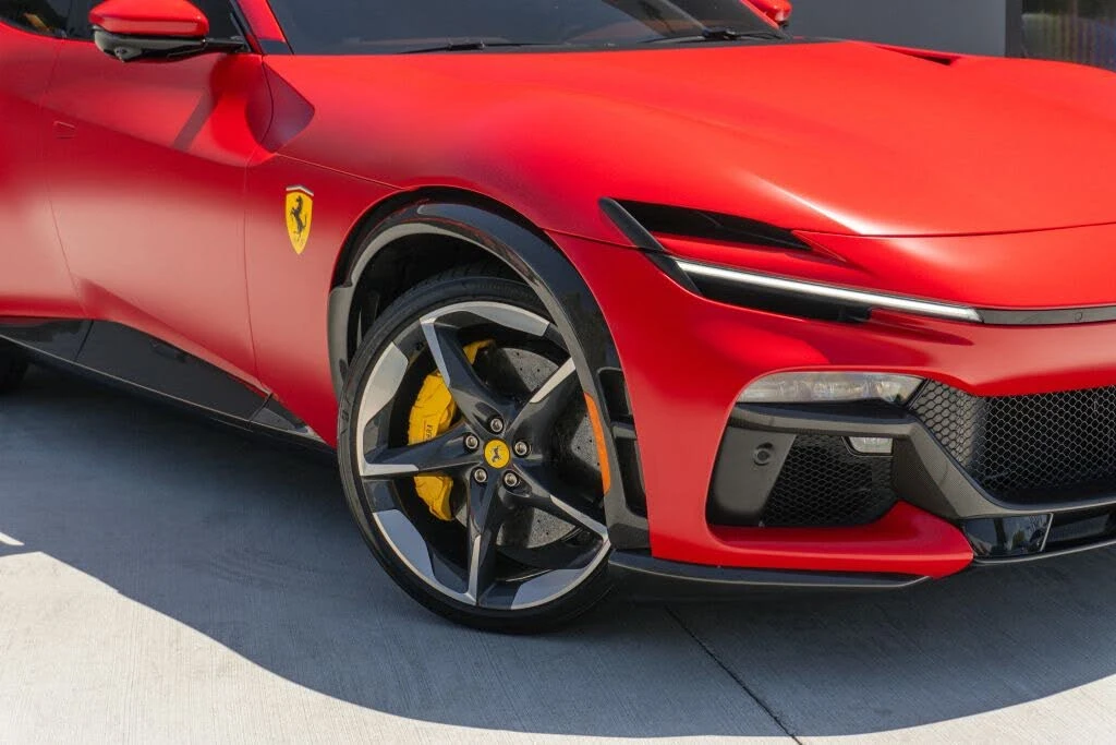 2024 Ferrari Purosangue - Image 24 of 31