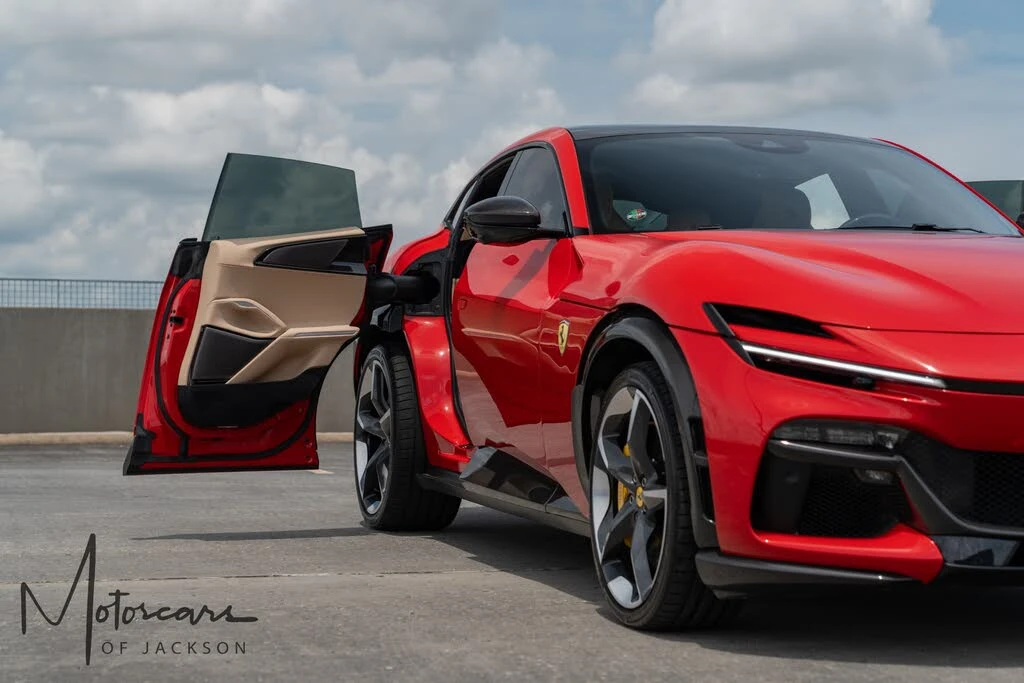 2024 Ferrari Purosangue - Image 10 of 31