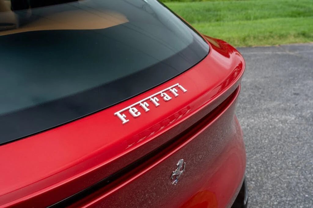 2024 Ferrari Purosangue - Image 14 of 31