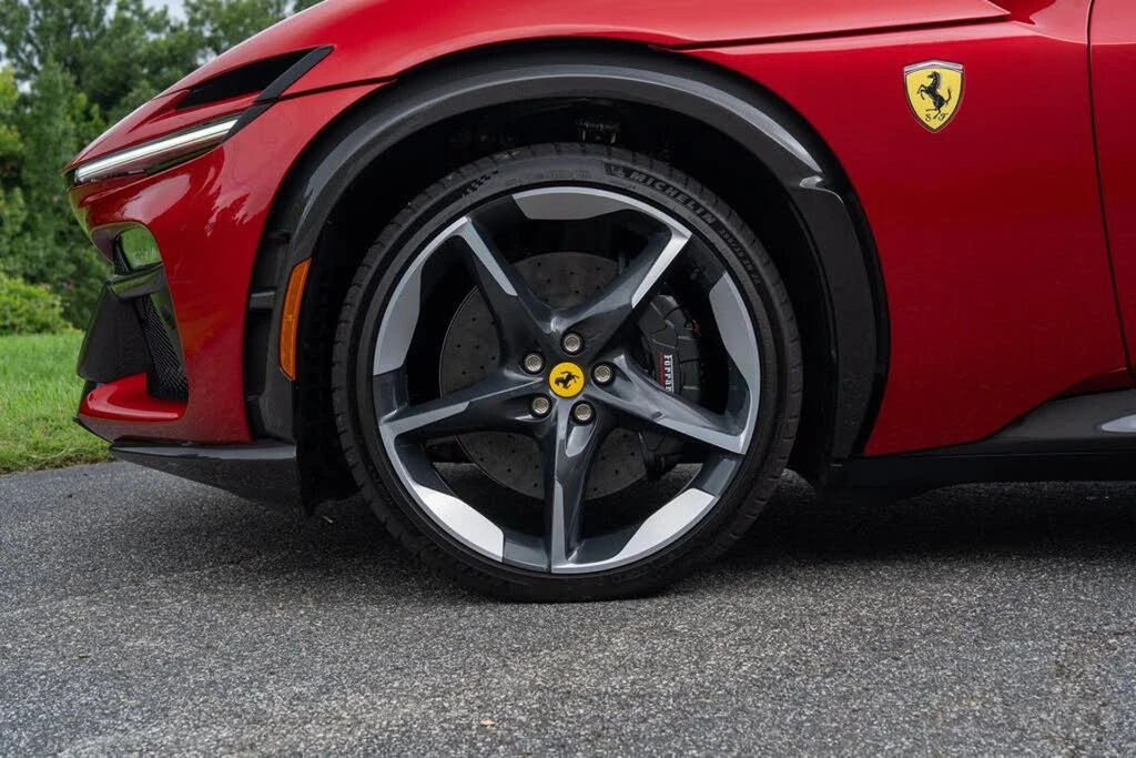 2024 Ferrari Purosangue - Image 10 of 31