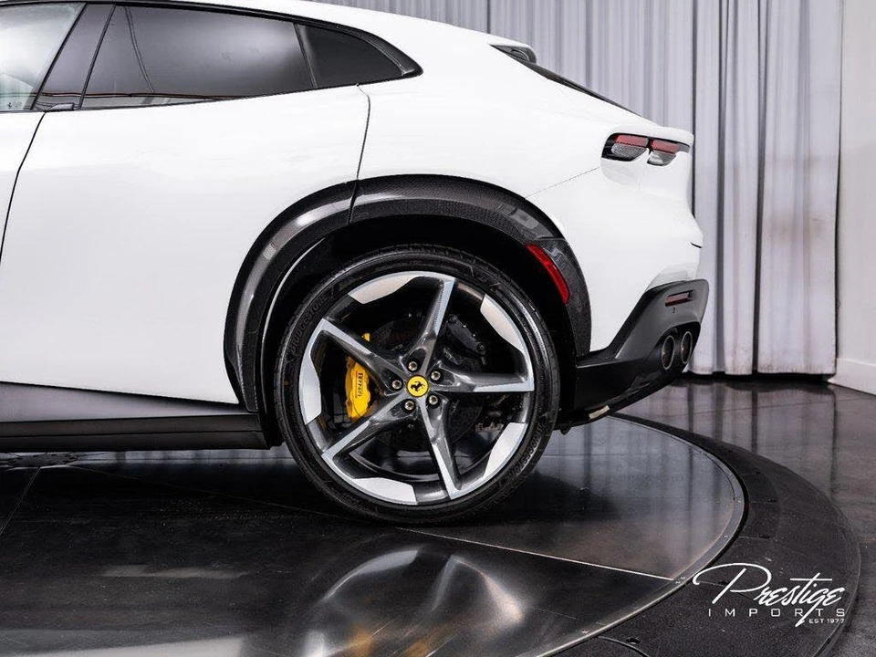 2024 Ferrari Purosangue - Image 9 of 31