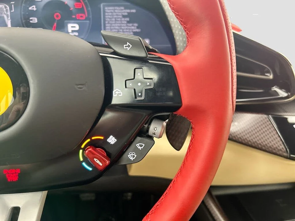 2024 Ferrari Purosangue - Image 12 of 31