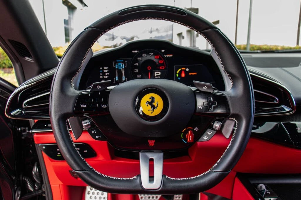 2024 Ferrari Purosangue - Image 4 of 31