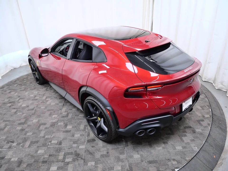 2024 Ferrari Purosangue - Image 5 of 30