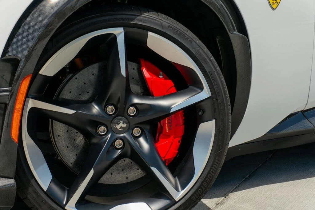 2024 Ferrari Purosangue - Image 26 of 31