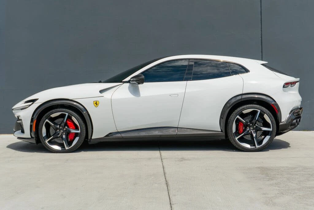 2024 Ferrari Purosangue - Image 2 of 31