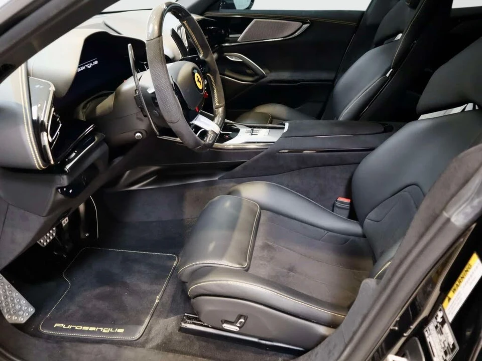 2024 Ferrari Purosangue - Image 21 of 31