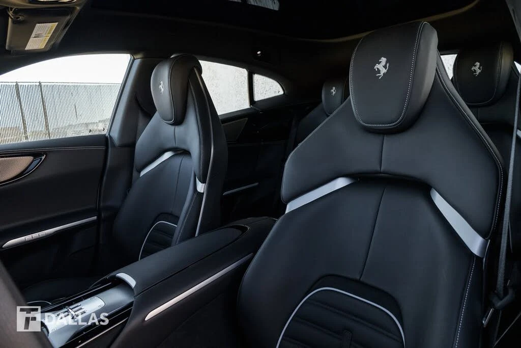 2024 Ferrari Purosangue - Image 27 of 31