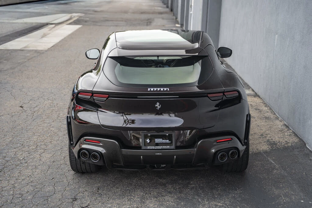 2024 Ferrari Purosangue - Image 4 of 31