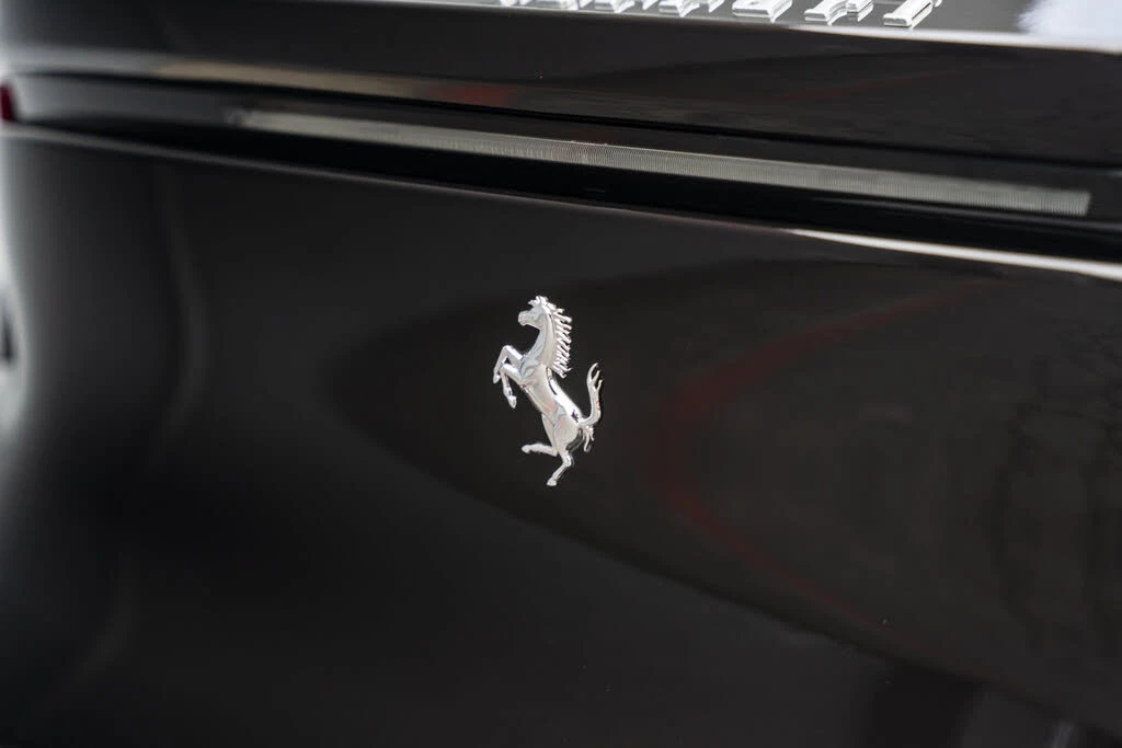 2024 Ferrari Purosangue - Image 10 of 31