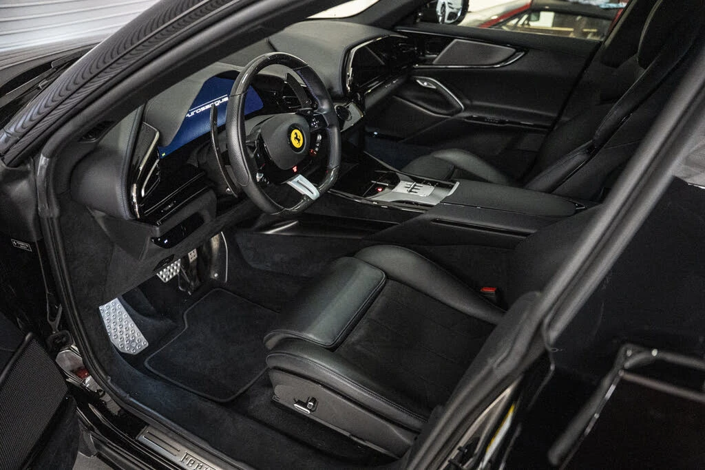 2024 Ferrari Purosangue - Image 28 of 31